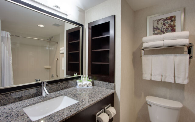 Holiday Inn Express & Suites Ottawa East - Orleans by IHG