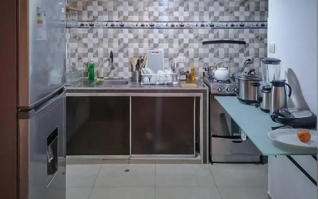 Full apartment independent entrance, services included