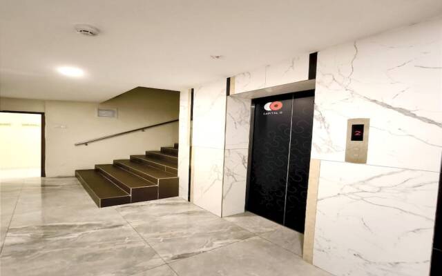 OYO 90975 Atta Hotel