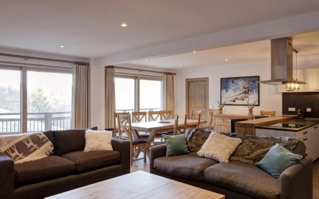 Appartement La Tania, 5 pièces, 12 personnes - FR-1-513-17