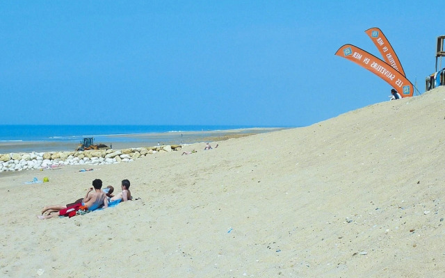 Holiday Home With Pool in Grayan-et-l'hopital-formerly TUI Ferienhaus