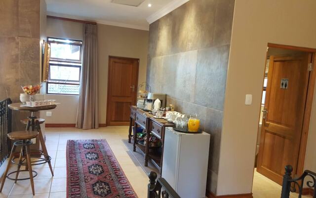 Executive Suite Woodmead East - Adults Only