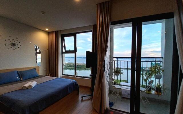 Ha Long Bay View Studio