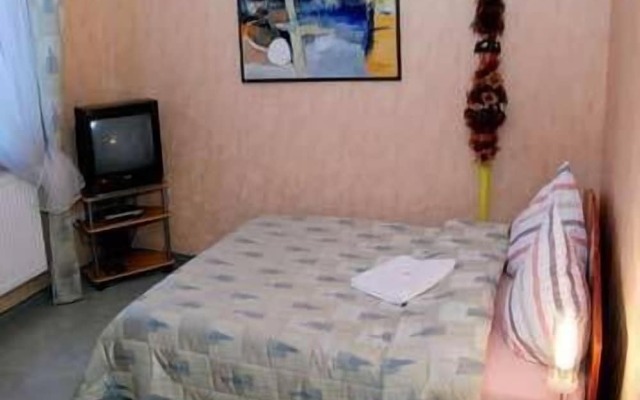 Guest House LT