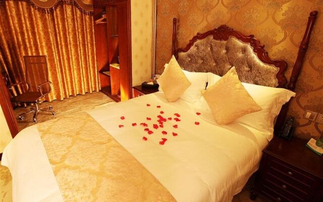 Yijia Hotel