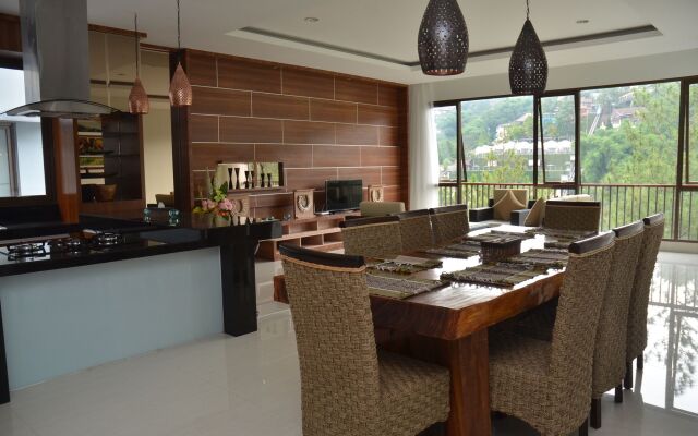 Magenta Hill View Villa 6 bedrooms with a private slide pool