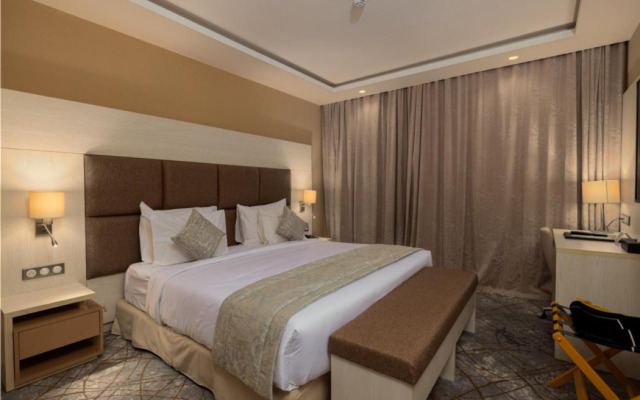 2H Hotel