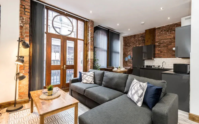 Prestige STAY Aparthotel - 27 Stanley Street Party Apartments