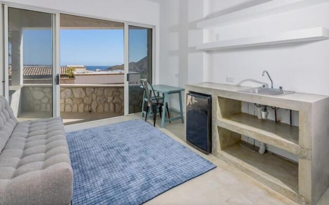 The one and only Pedregal Hollywood House