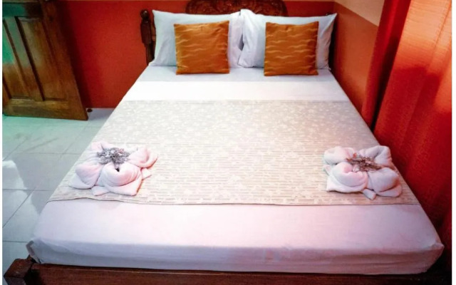 La Solana Suites & Resort