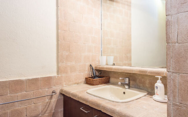 Elegant Campo dei Fiori