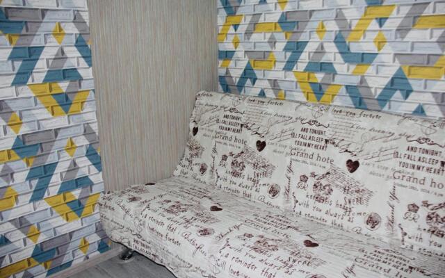 Aparthause 72 (Апартхаус 72) на улице Широтная