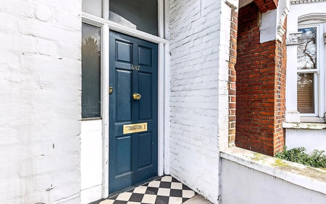 Lovely Bishops Park Flat