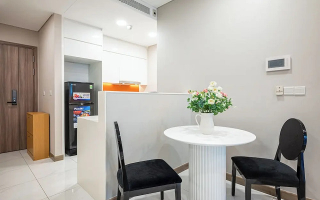 SUNWAH PEARL Premier Residence