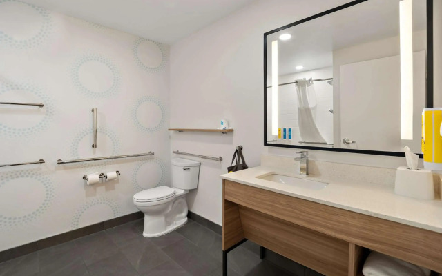 Tru By Hilton Santee