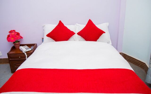 OYO 202 Hotel Kanchenjunga