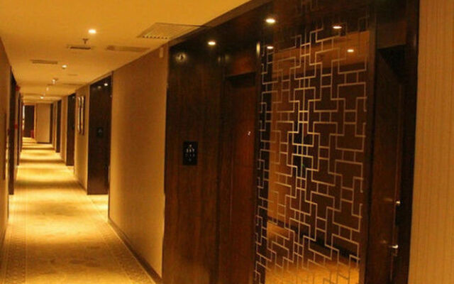 Huiju Hotel