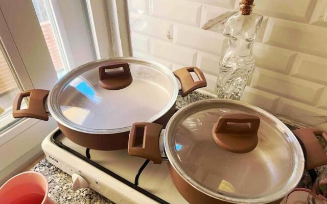 A TINY FLAT IN OLD TOWN AREA 850€ Per mounth