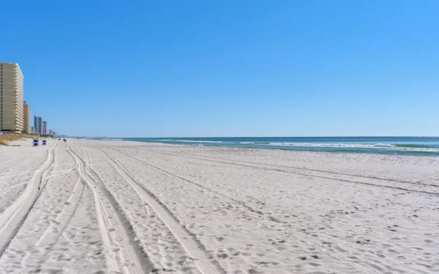 Southwinds K-8: Beachside & Pool Retreat