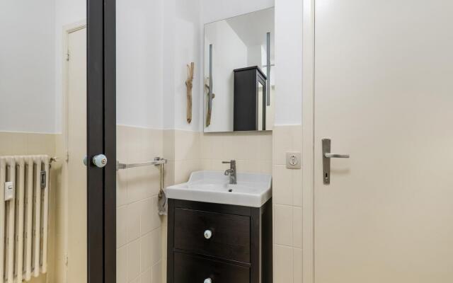 Seafront apartment in Blankenberge with balcony