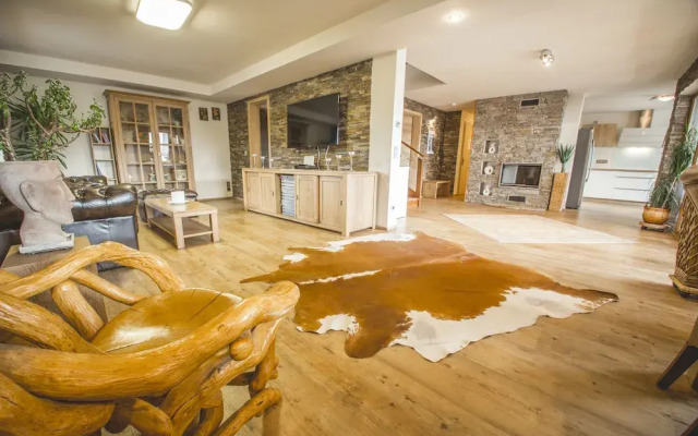 Downtown Suite Alpi near Garmisch-Partenkirchen Ski Resort