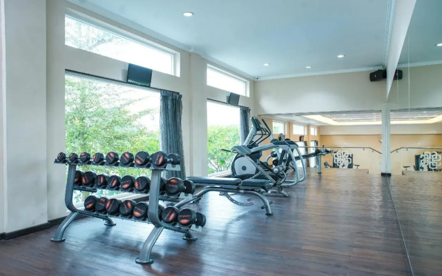 Adhiwangsa Hotel & Convention Hall