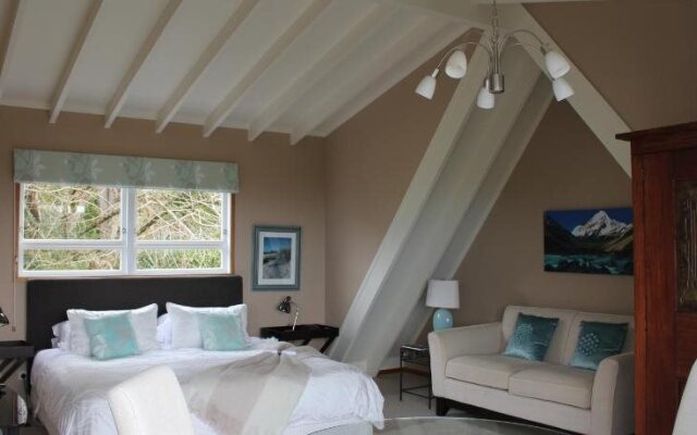 Brenton Lodge