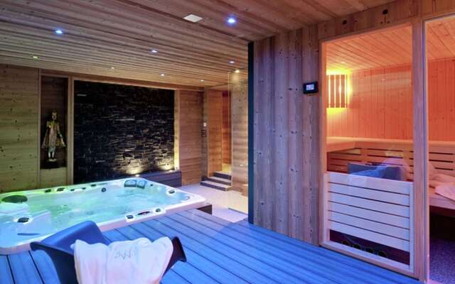 Luxury Chalet in the Very Extensive Paradiski ski Area