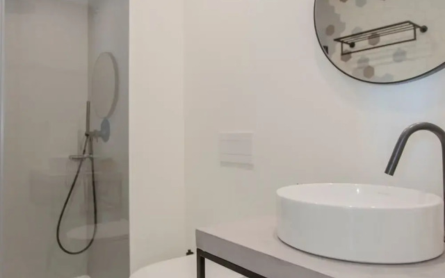 Liiiving in Porto Luxury Beachfront Apartment II