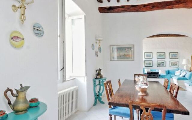 Ercole Gardens - My Extra Home
