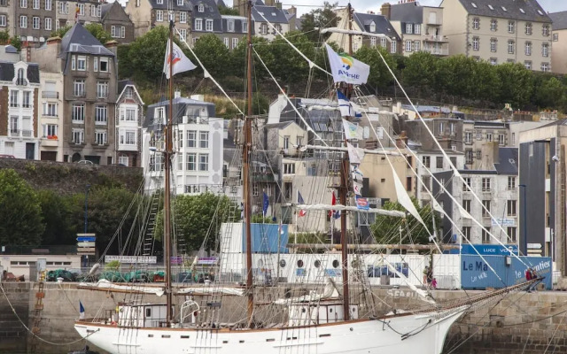 Renovated 18th Century Norman Manor House