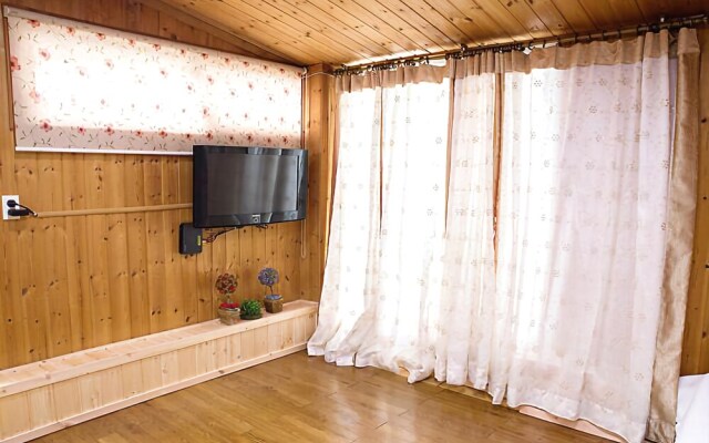 Wonju Munmak-eup Healing & Recreation Park Pension