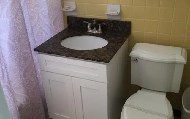 Sea Scape Oceanfront Motel