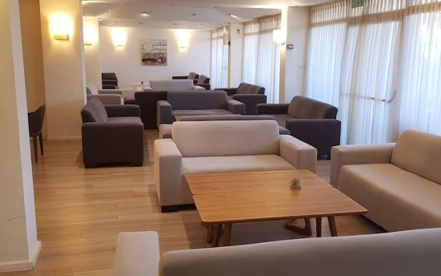 Restal Hotel