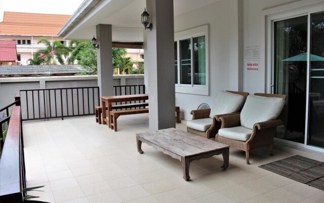 Baan Aroka Pool Villa Sea View