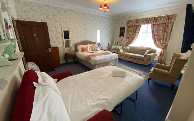 Calder House Hotel