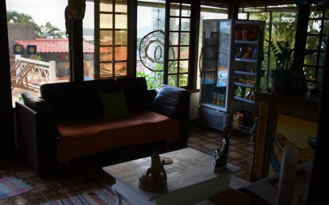 Lagoa Beach Hostel Búzios