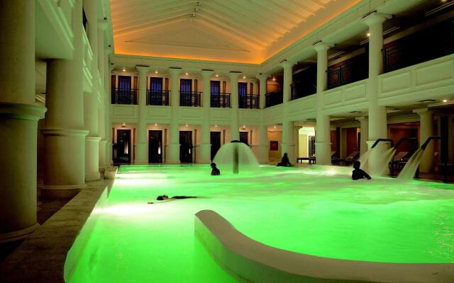 Grecotel La Riviera, Beach Luxury Resort  At Riviera Olympia & Aqua Park