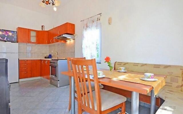 Apartments Bucic