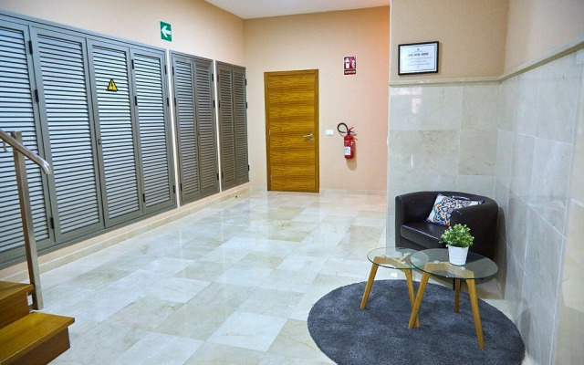 Apartamentos Rolycar