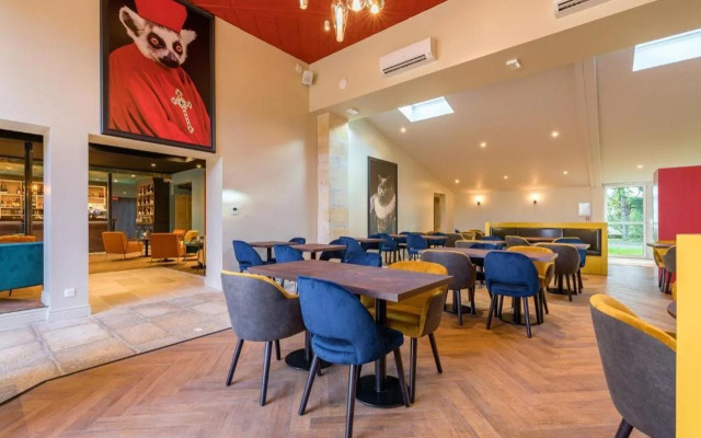 Ibis Styles Dijon Sud Domaine De Beauregard 21600 Longvic