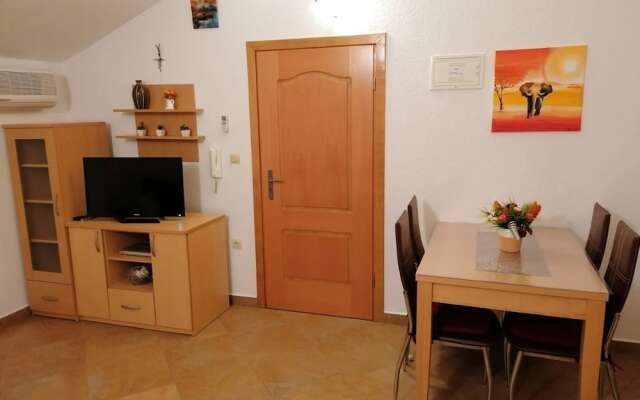 Maca - Seaview & Private Parking - A5