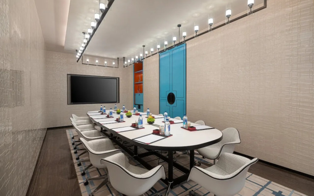 Hotel Indigo Guangzhou Haixinsha by IHG