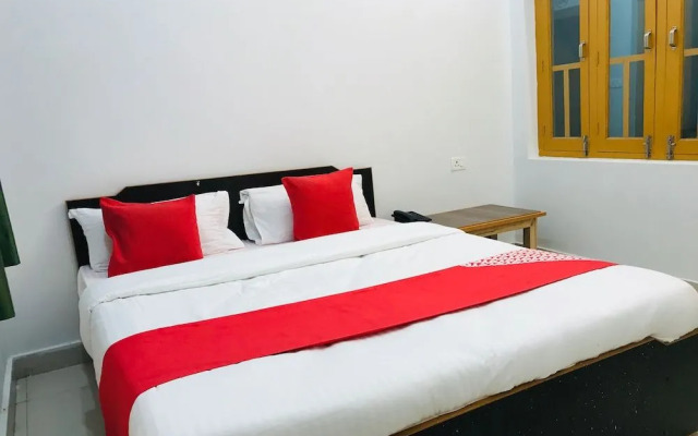 OYO 23054 Vishal Residency Barkot