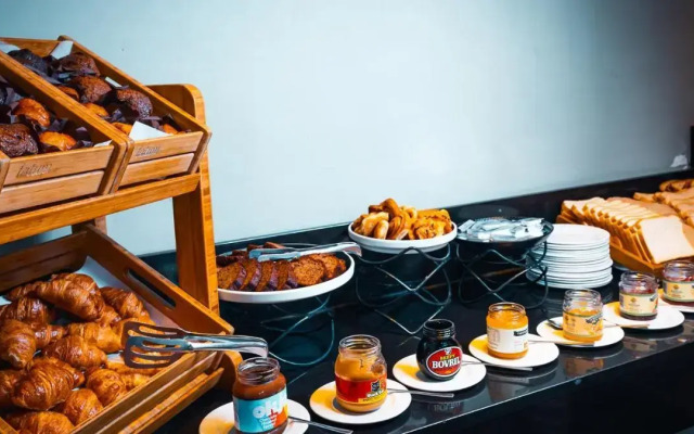 Piazza Hotel Montecasino