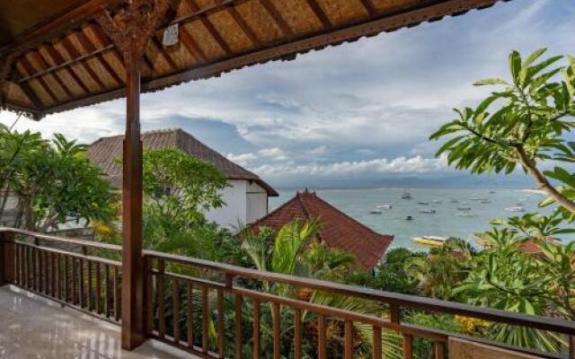 Lembongan Reef Bungalow