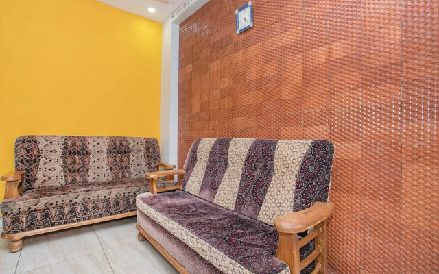 OYO 13024 Bip Inn 2021