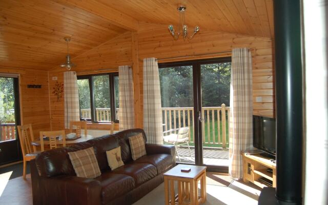 Killin Log Cabins