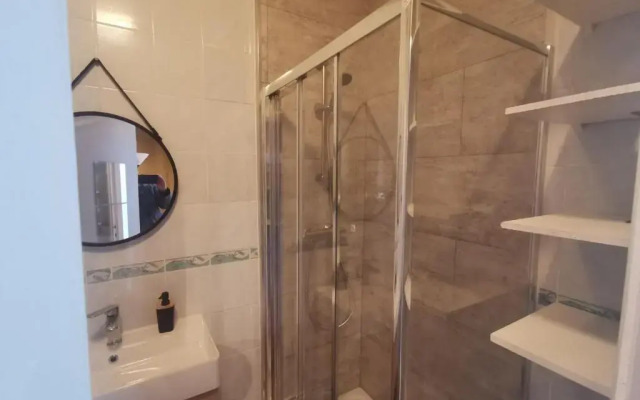 Joli Studio - PROCHE MER - BALCON