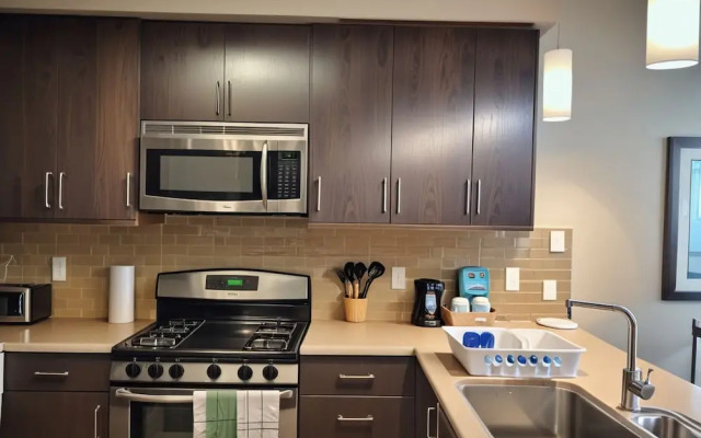 StaysPro - Venice Beach luxury Apartments minutes to The Marina And Santa Monica